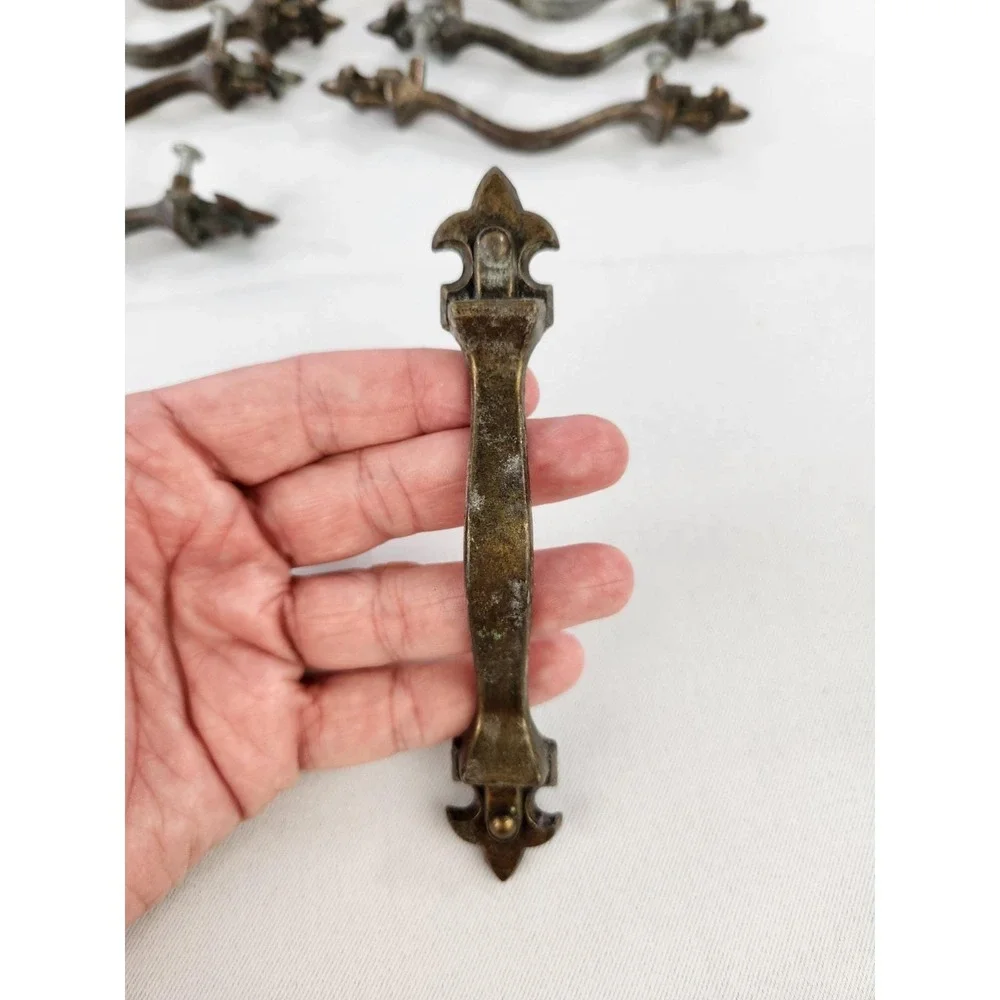 Set 10 Vintage Gothic Fleur de Lis Drawer Pulls Eastlake Brass Cabinet Handles